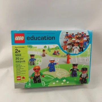 LEGO Education Community Pepole Set