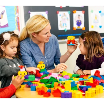 LEGO Education Build Me "Emotions"